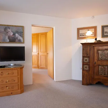 Chesa Pra D'sura 217-10 By Interhome Daire